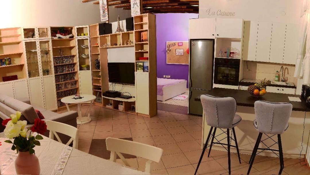 דירות אופטיה Studio Tami I Barbi מראה חיצוני תמונה