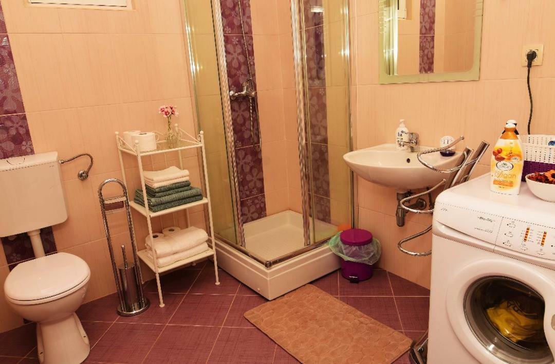דירות אופטיה Studio Tami I Barbi מראה חיצוני תמונה